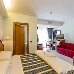 Ambassador Hotell Tortoreto