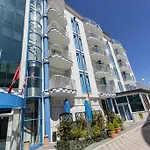 Ambassador Hotell