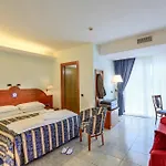 Ambassador 4*