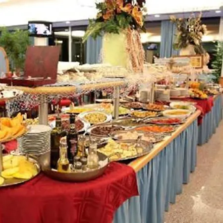 Ambassador Hotel Tortoreto