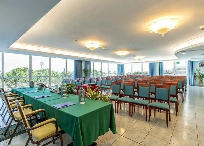 Ambassador Hotel Tortoreto